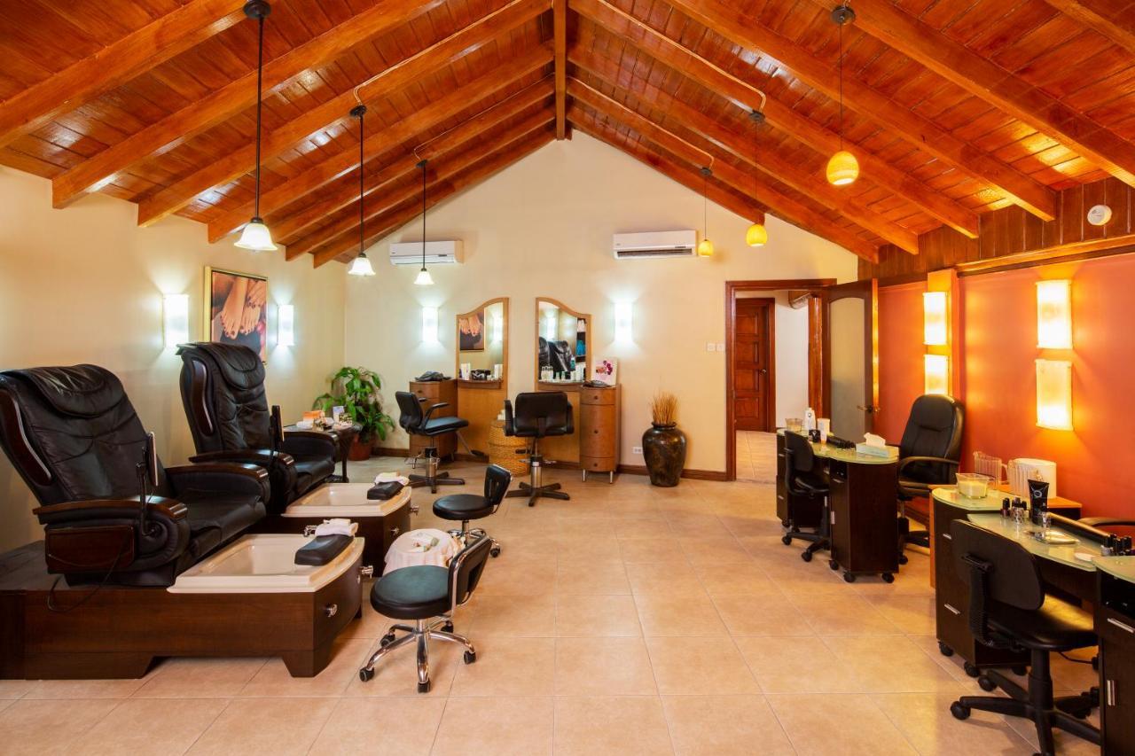 The Club Barbados (Adults Only) Hotel Saint James Bagian luar foto