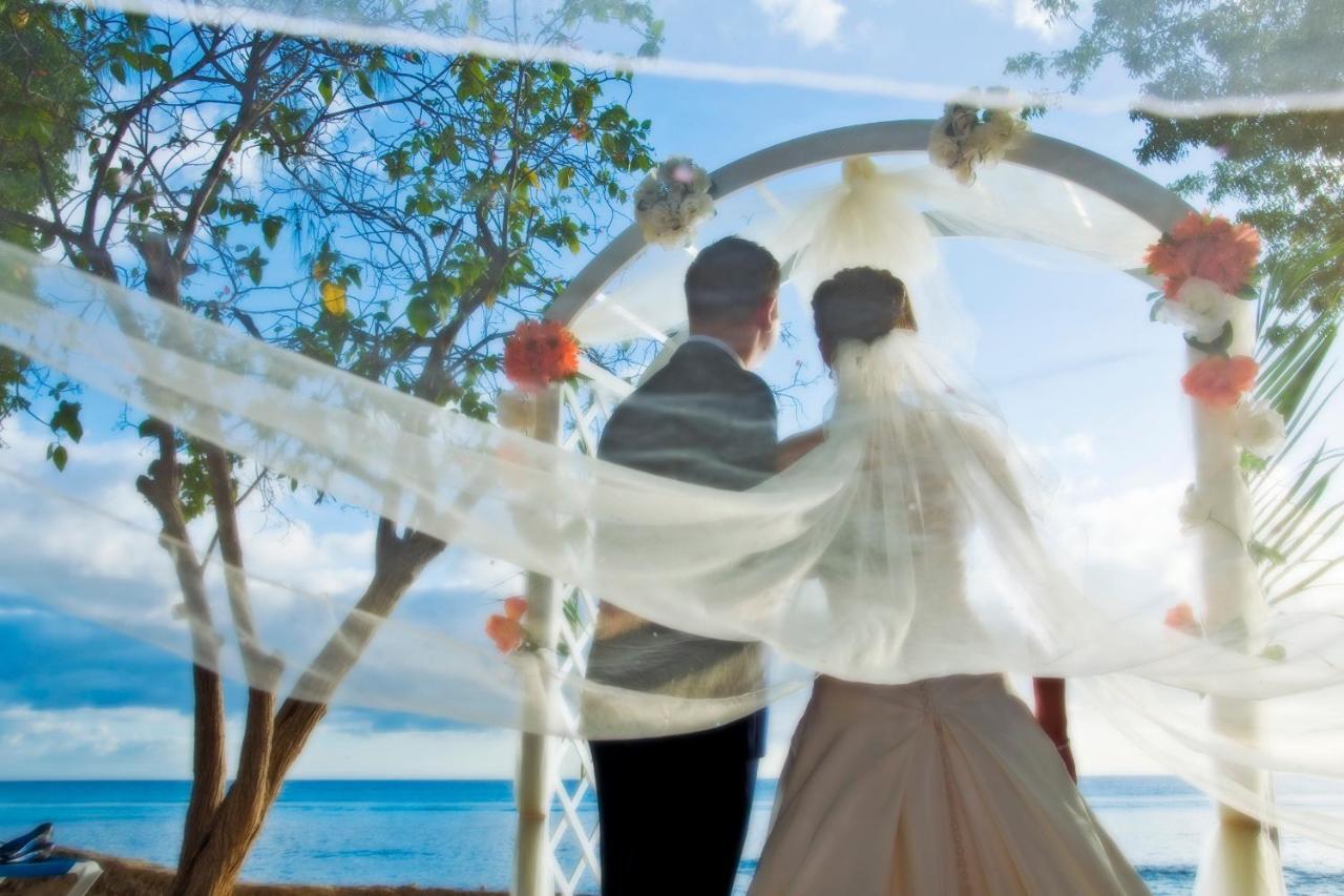 The Club Barbados (Adults Only) Hotel Saint James Bagian luar foto